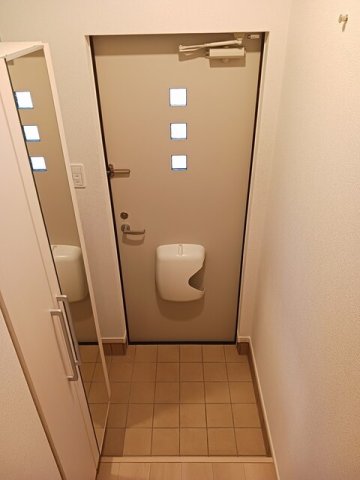 玄関　落ち着いた玄関です