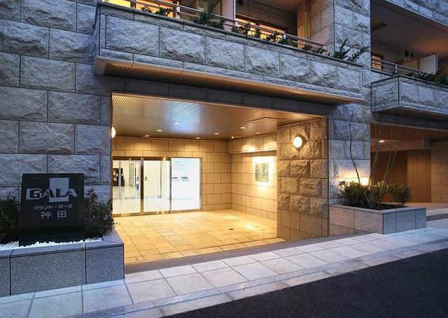 エントランス　分譲ならではのスタイリッシュなエントランス