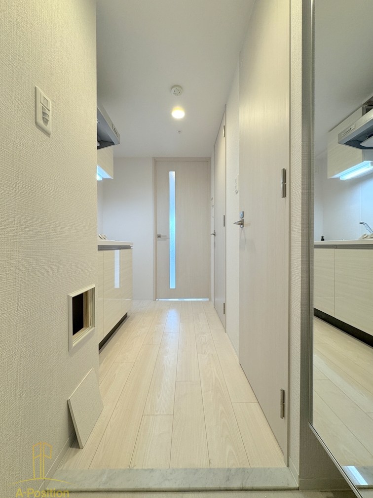 玄関　THE HUB MIYAKOJIMA