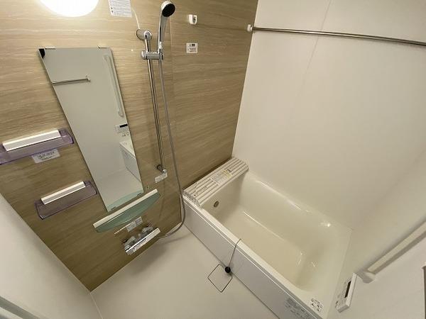 バス・シャワールーム　同施工会社イメージ！