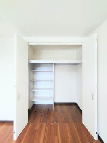 収納　クローゼット