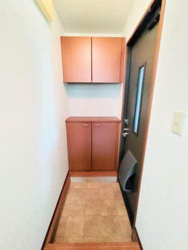 玄関　シューズボックス完備