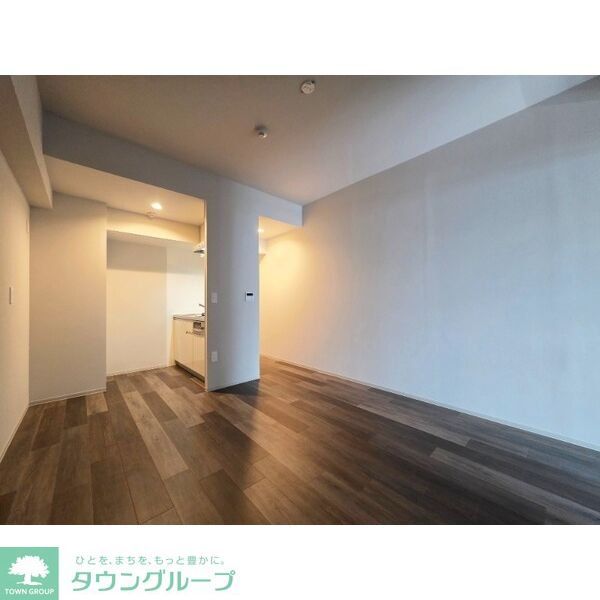 居室・リビング　エントランス