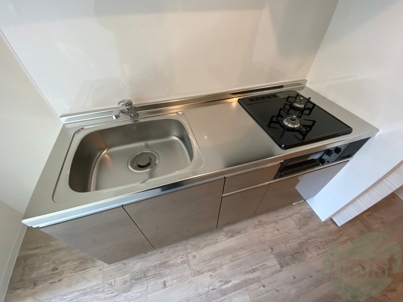 キッチン　２口システムキッチンですのですぐにお料理に使えます！