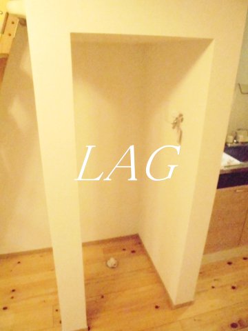 その他設備　室内洗濯機置き場です