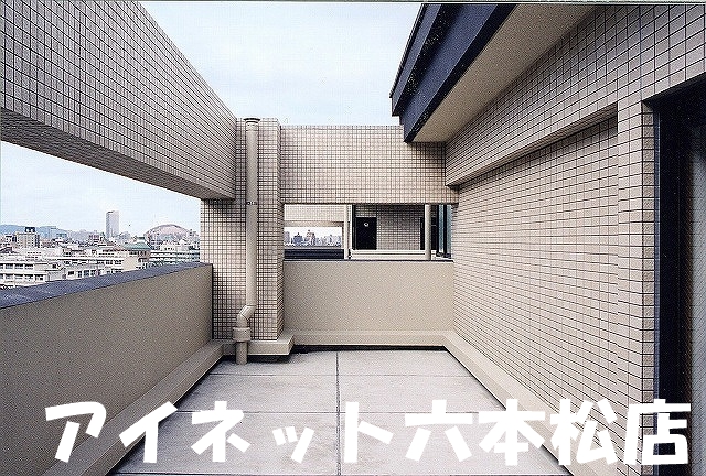 バルコニー　お洗濯物はこちらでどうぞ