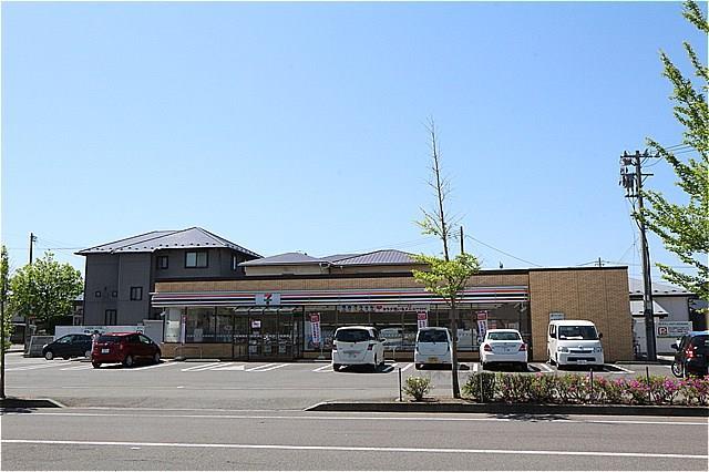 コンビニ　セブンイレブン東通8丁目店（コンビニ）まで450m