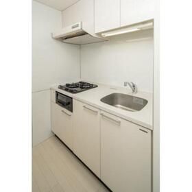 キッチン　コンパクトなキッチンで掃除もラクラク