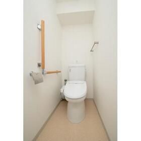 トイレ　コンパクトで使いやすいトイレです