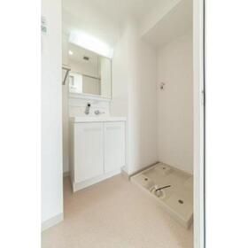 洗面設備　使いやすい洗面所です