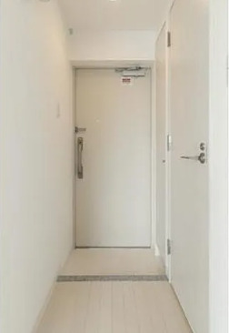 玄関　同タイプ部屋　参考写真です