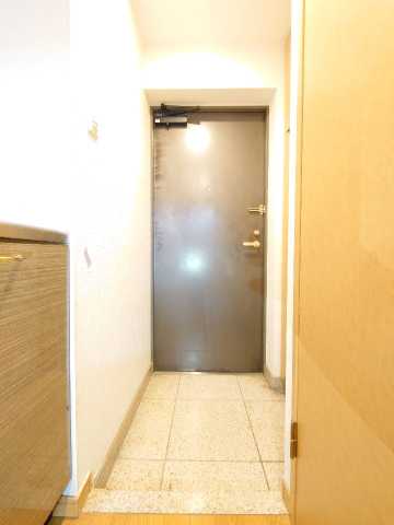 玄関　別部屋の参考写真となります