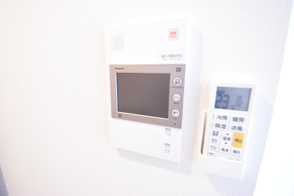 セキュリティ　カメラ付インターホン