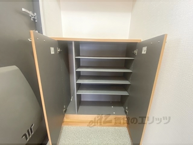 収納　下駄箱