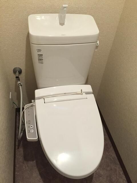 トイレ　トイレもきれいです
