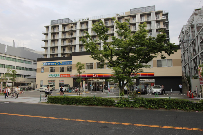 コンビニ　サークルＫ（コンビニ）まで845m