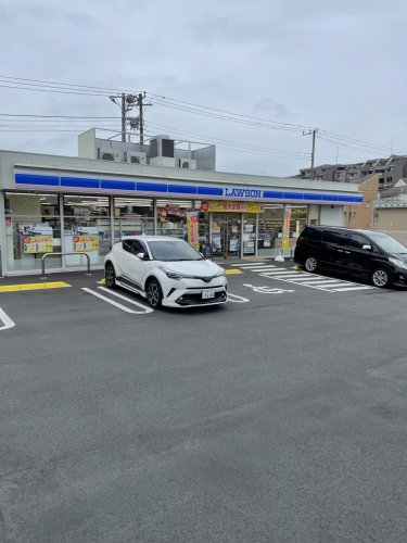コンビニ　ローソン 千葉鵜の森町店（コンビニ）まで7m