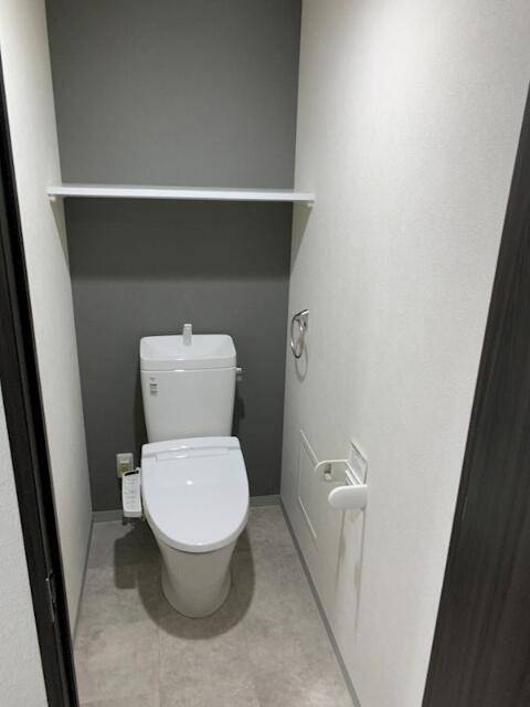 トイレ　温水洗浄便座機能です