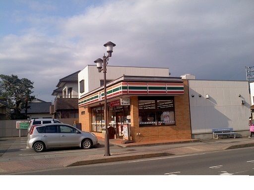 コンビニ　セブンイレブン福島梁川右城町店（コンビニ）まで800m