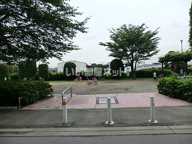 公園　秋ヶ瀬児童公園（公園）まで155m