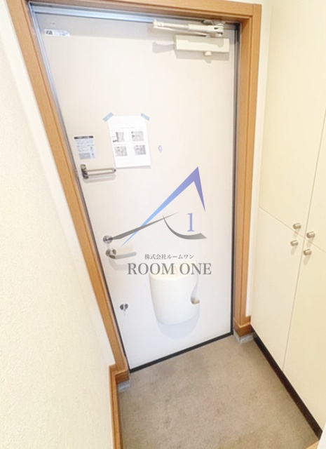 玄関　玄関です。