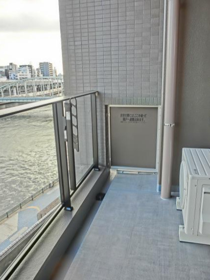 バルコニー　※別部屋の参考写真です。