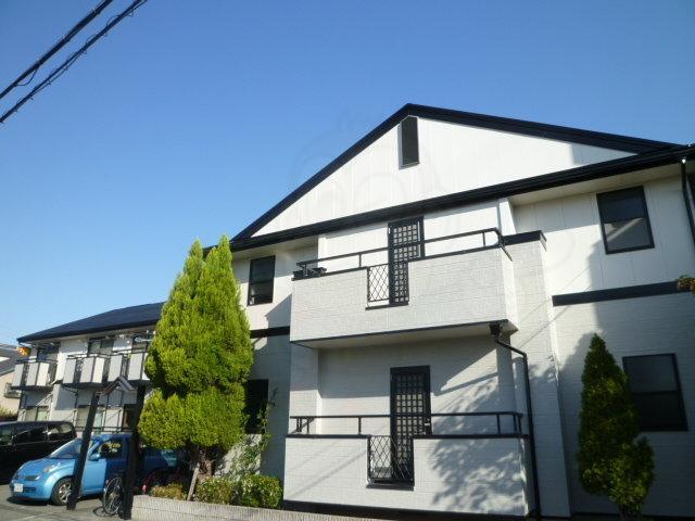 建物外観　オシャレな外観ですよ♪