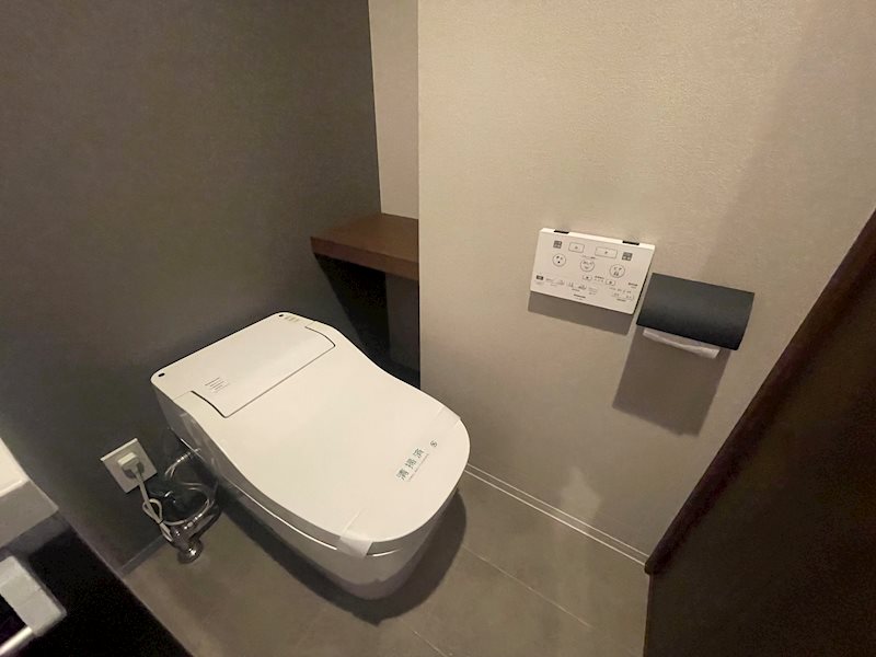 トイレ　同物件別部屋