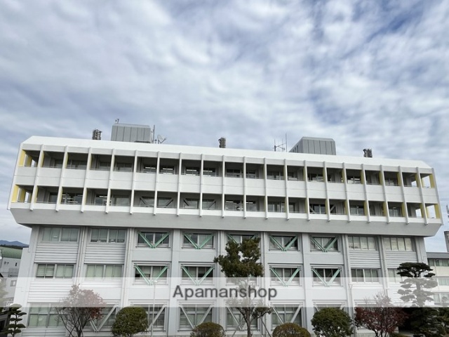 役所　南国市役所（役所）まで547m