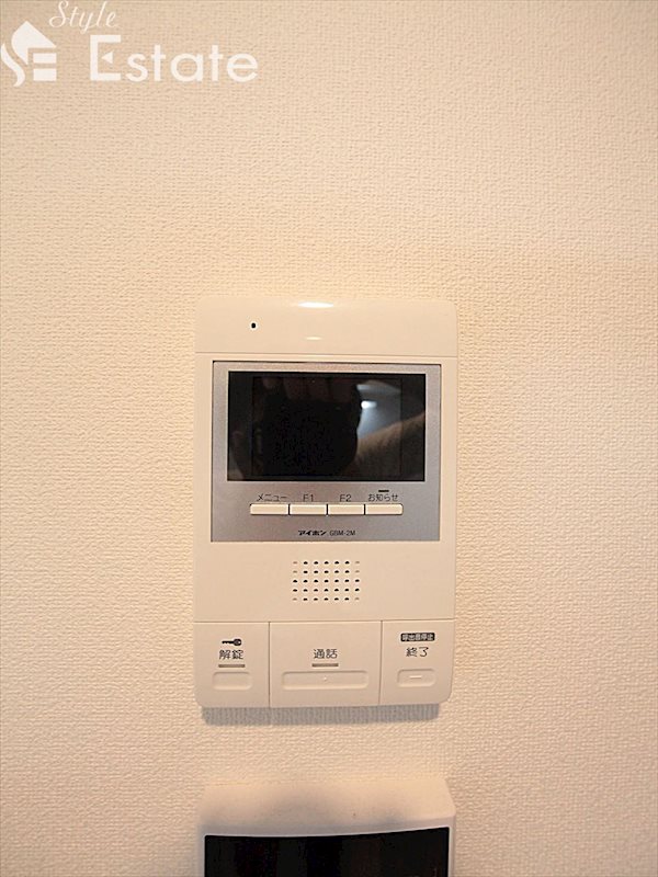 セキュリティ　モニター付きインターホン