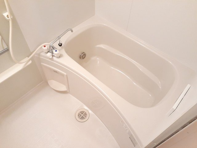 バス・シャワールーム　きれいなお風呂です