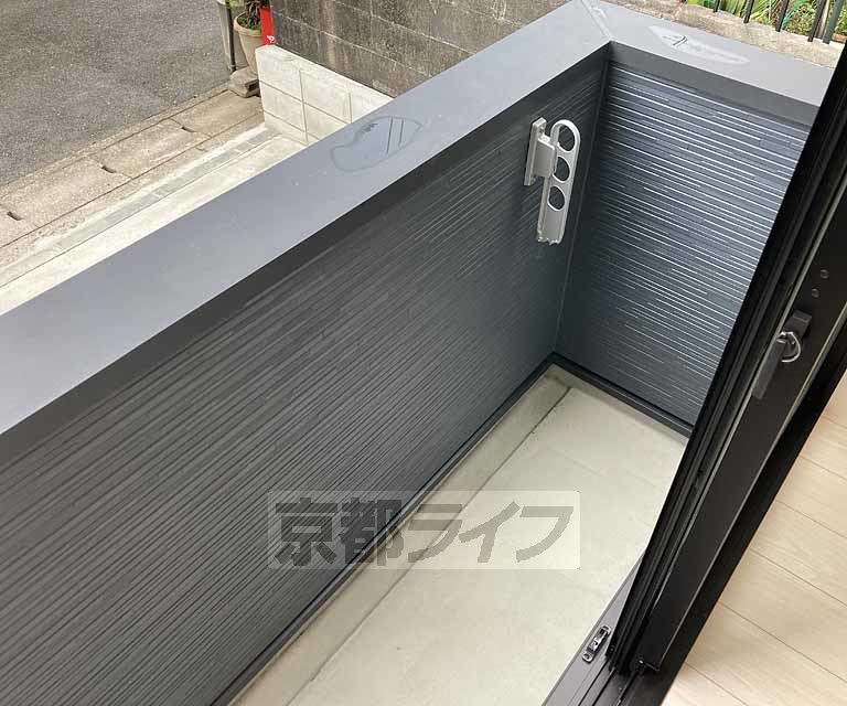 バルコニー　洗濯物も十分ほせますね！