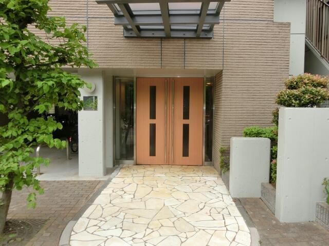 エントランス　桜坂ハウス　北区滝野川２