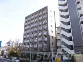 建物外観　とても存在感のあるマンションです。