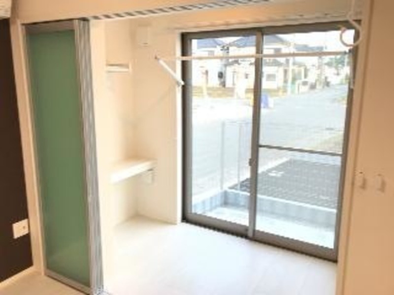 バルコニー　図面と現状に相違がある場合には現状を優先．．．