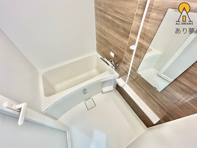 バス・シャワールーム　別部屋参考写真