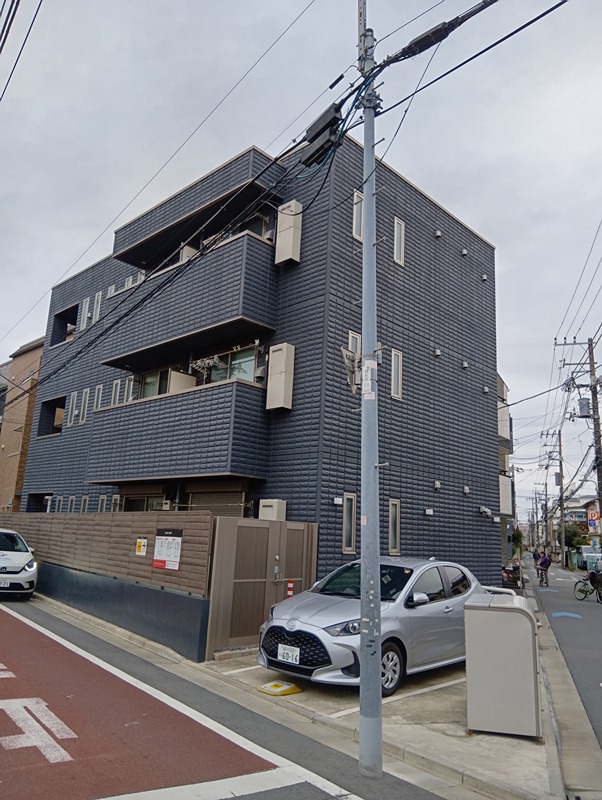 建物外観　オートロック完備の賃貸マンション