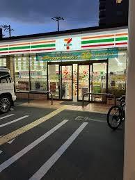 コンビニ　セブンイレブン　大阪本庄西１丁目店（コンビニ）まで265m