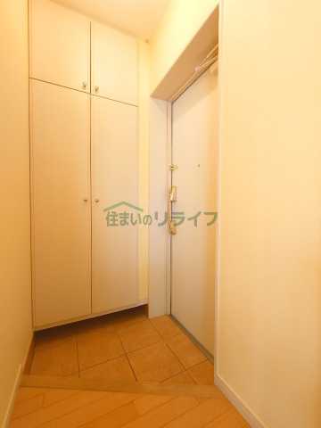 玄関　リライフ下北沢店