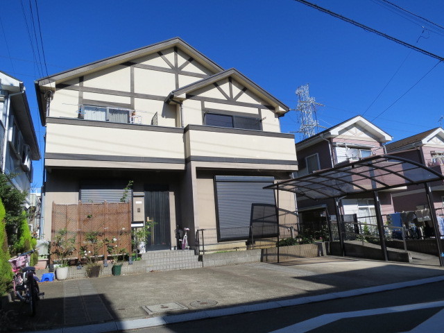 建物外観　★南向きで日当たり良好★