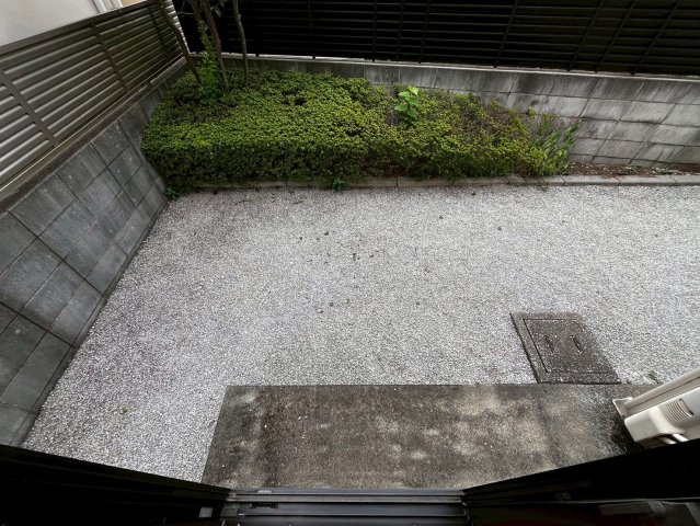 バルコニー　※写真は別部屋です