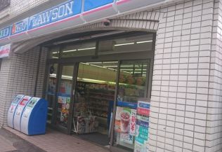コンビニ　ローソン百人町二丁目店（コンビニ）まで318m