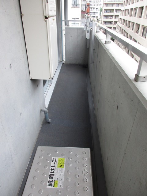 バルコニー　※参考写真（同物件別部屋です）
