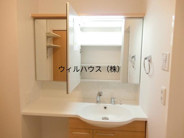 洗面設備　シャンプードレッサー！