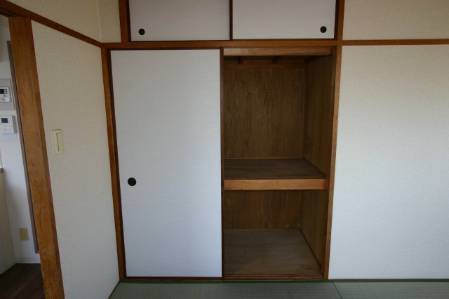収納　※写真は同タイプのお部屋となり、実際のお部屋とは異なります