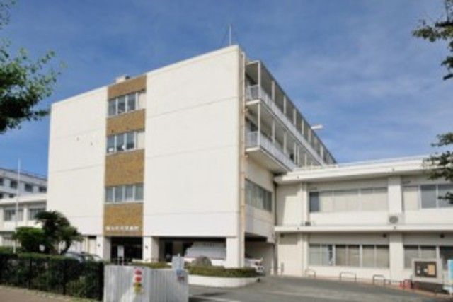 病院　国家公務員共済組合連合会横浜栄共済病院（病院）まで1270m