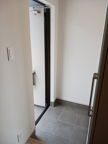 玄関　シンプルで使いやすい玄関です