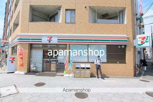 コンビニ　セブンイレブン（コンビニ）まで50m