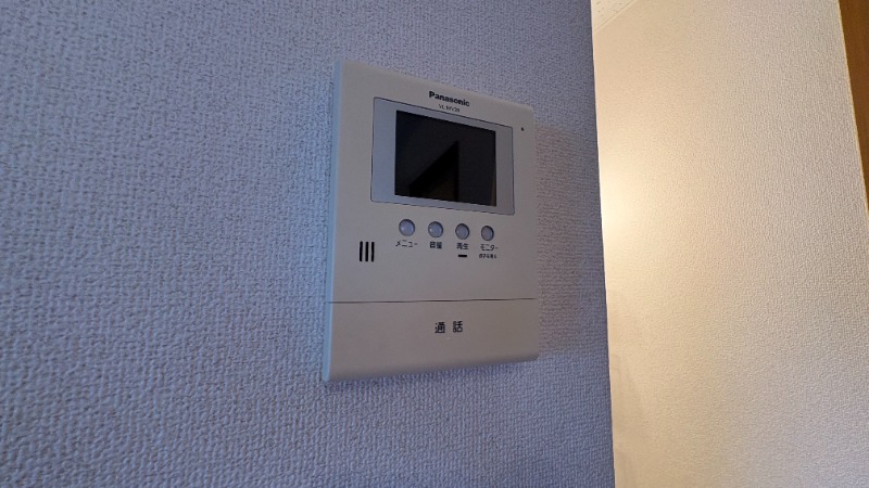 セキュリティ　モニター付きインターホン
