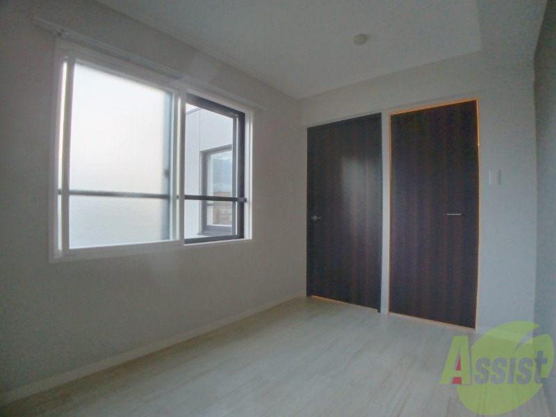 その他部屋・スペース　日当たりが良くて心地よく過ごせそうなお部屋です。